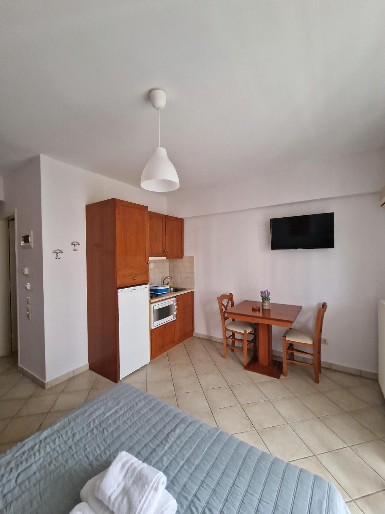 Porto Xronia Aparthotel Khronia Exterior photo