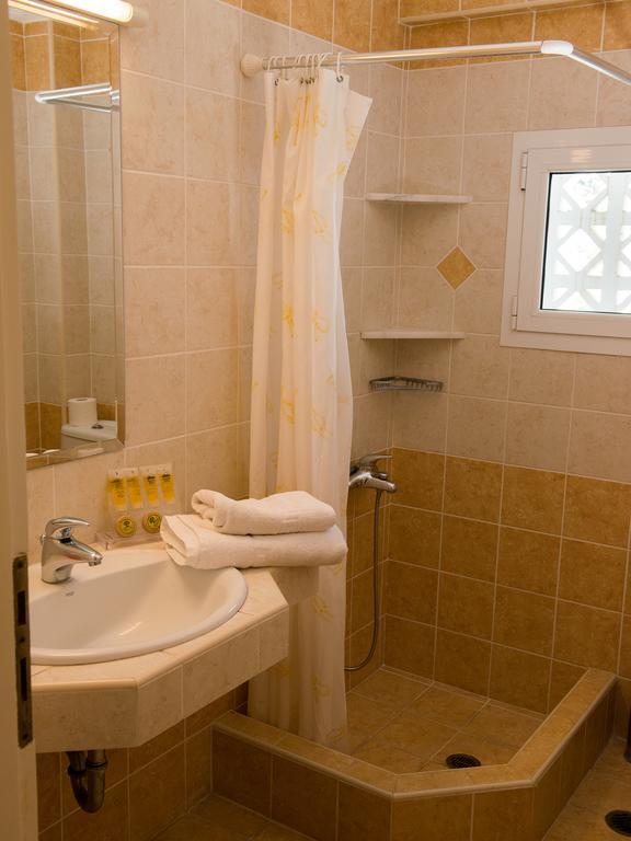 Porto Xronia Aparthotel Khronia Exterior photo